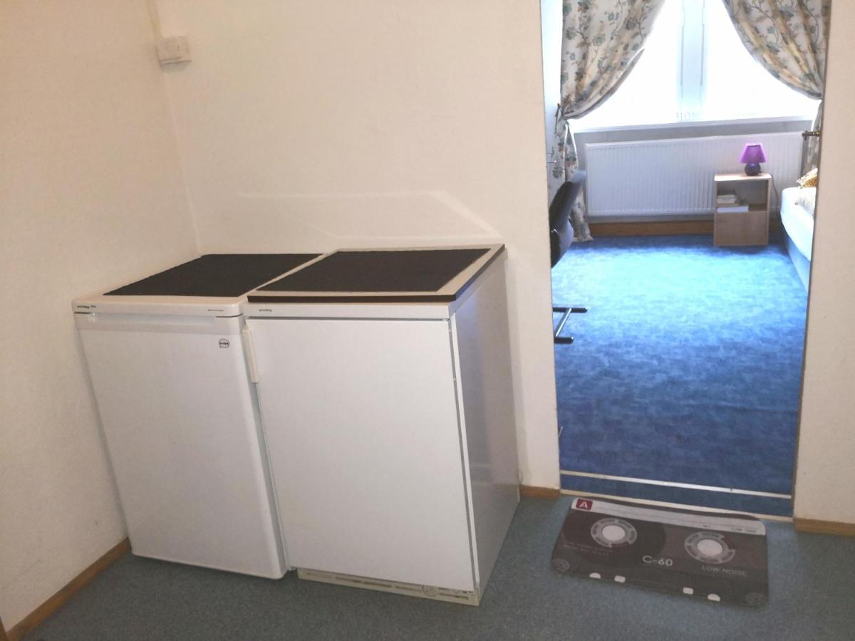 Zimmervermietung Schoene Gasse 6 Freiberg Esterno foto